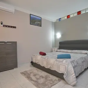 L'edera Di Gavina Apt Affittacamere